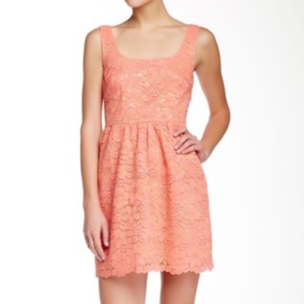 NWT Trina Turk BLUE lace dress in size 10. So cute